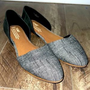 Tom’s Grey and Black Flats career pointed rounded toe